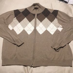 BLOWOUT SALE! Perry Ellis Argyle sweater